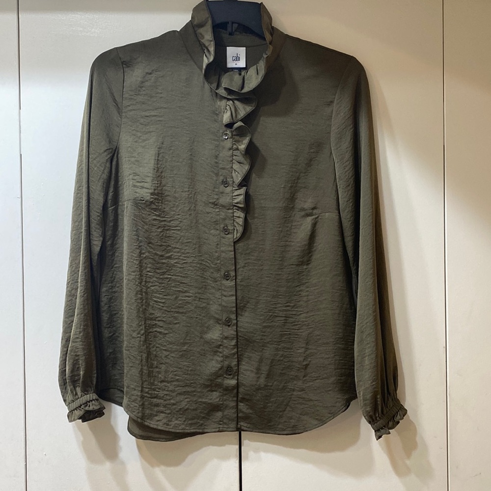 Cabi long sleeve button down blouse olive green size M